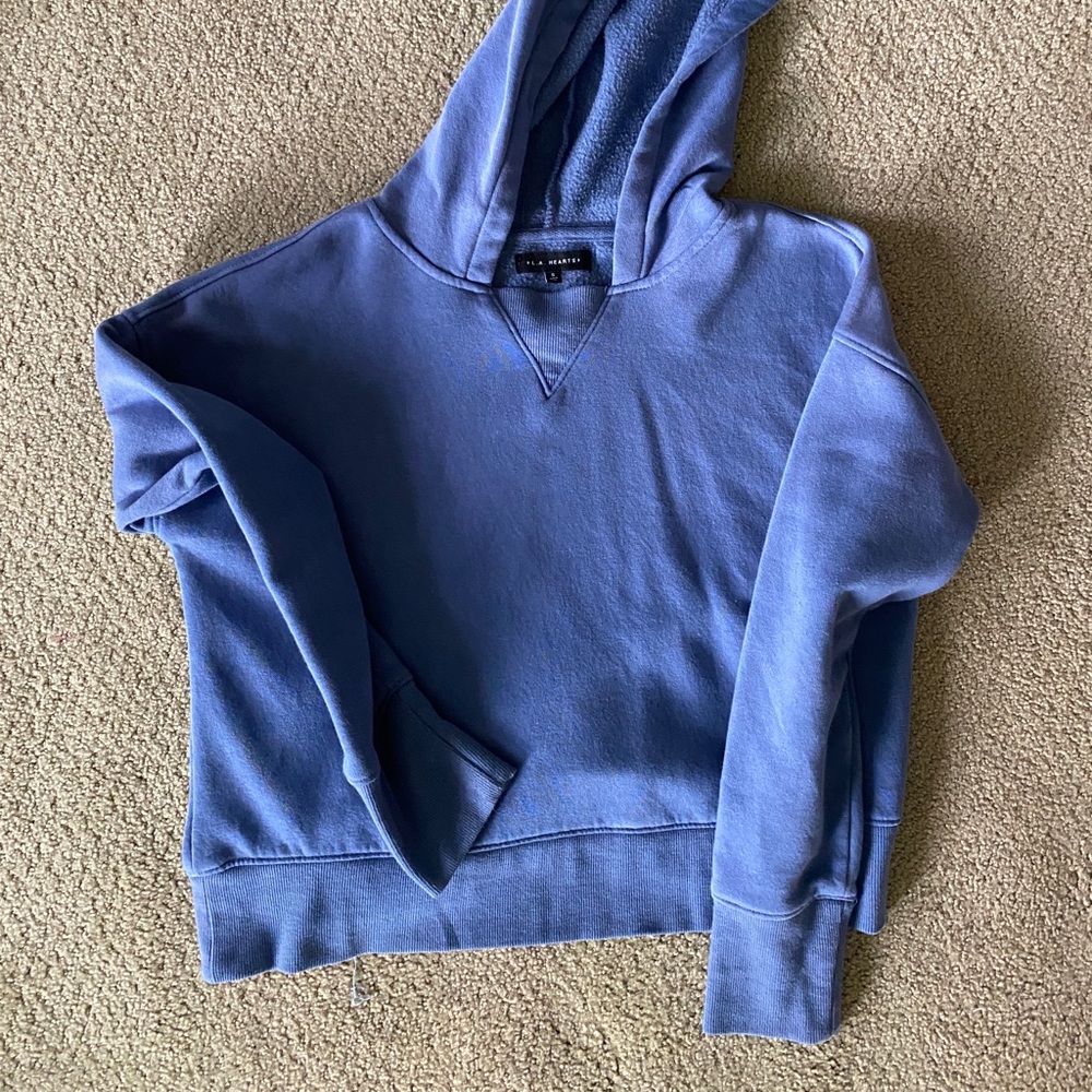 BLUE CROPPED HOODIE